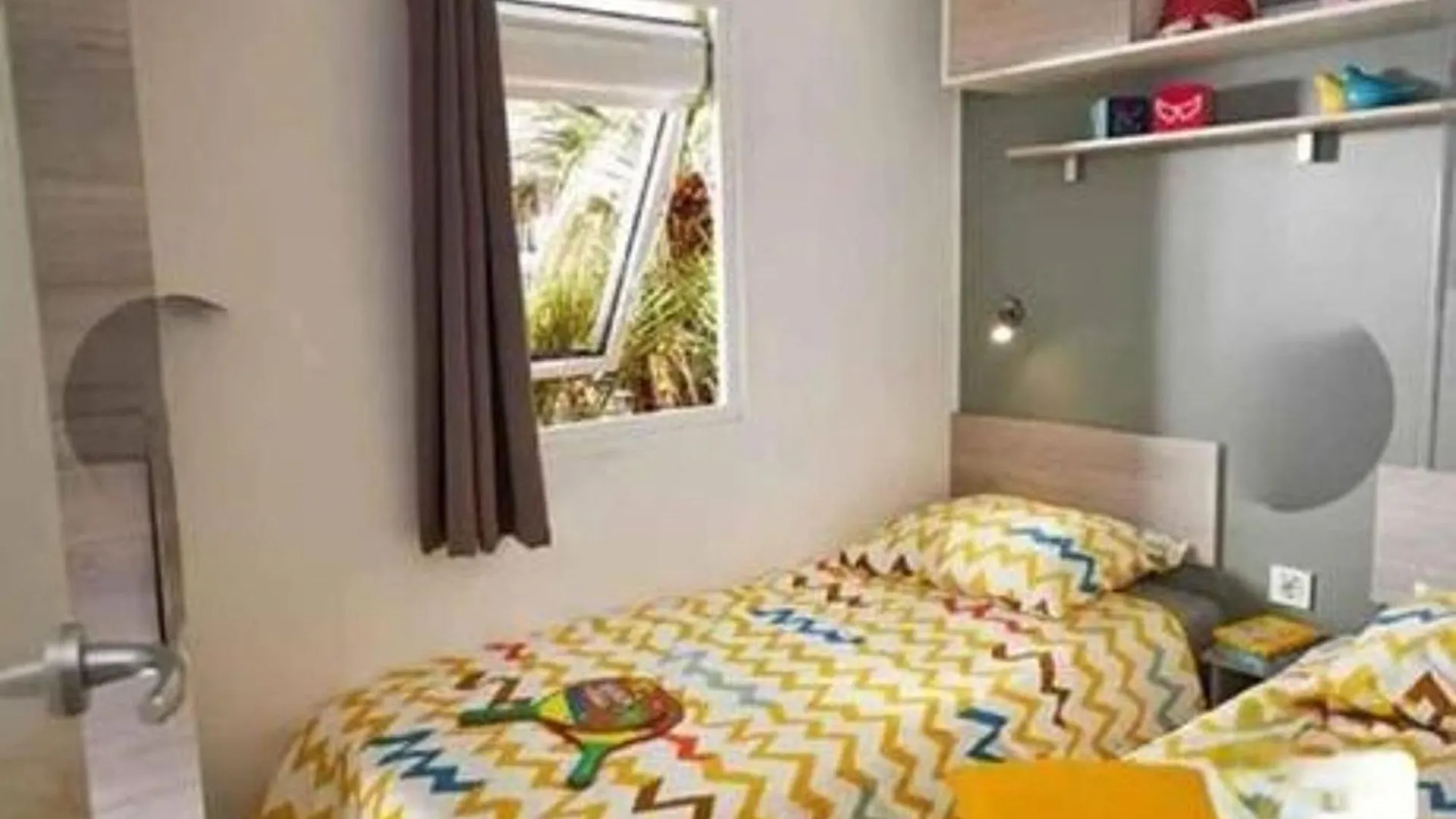 Bungalow Confortable A Nans-Les-Pins Avec Piscine Partagee Σπίτι διακοπών